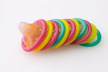 Prevention for Hepatitis C by condoms